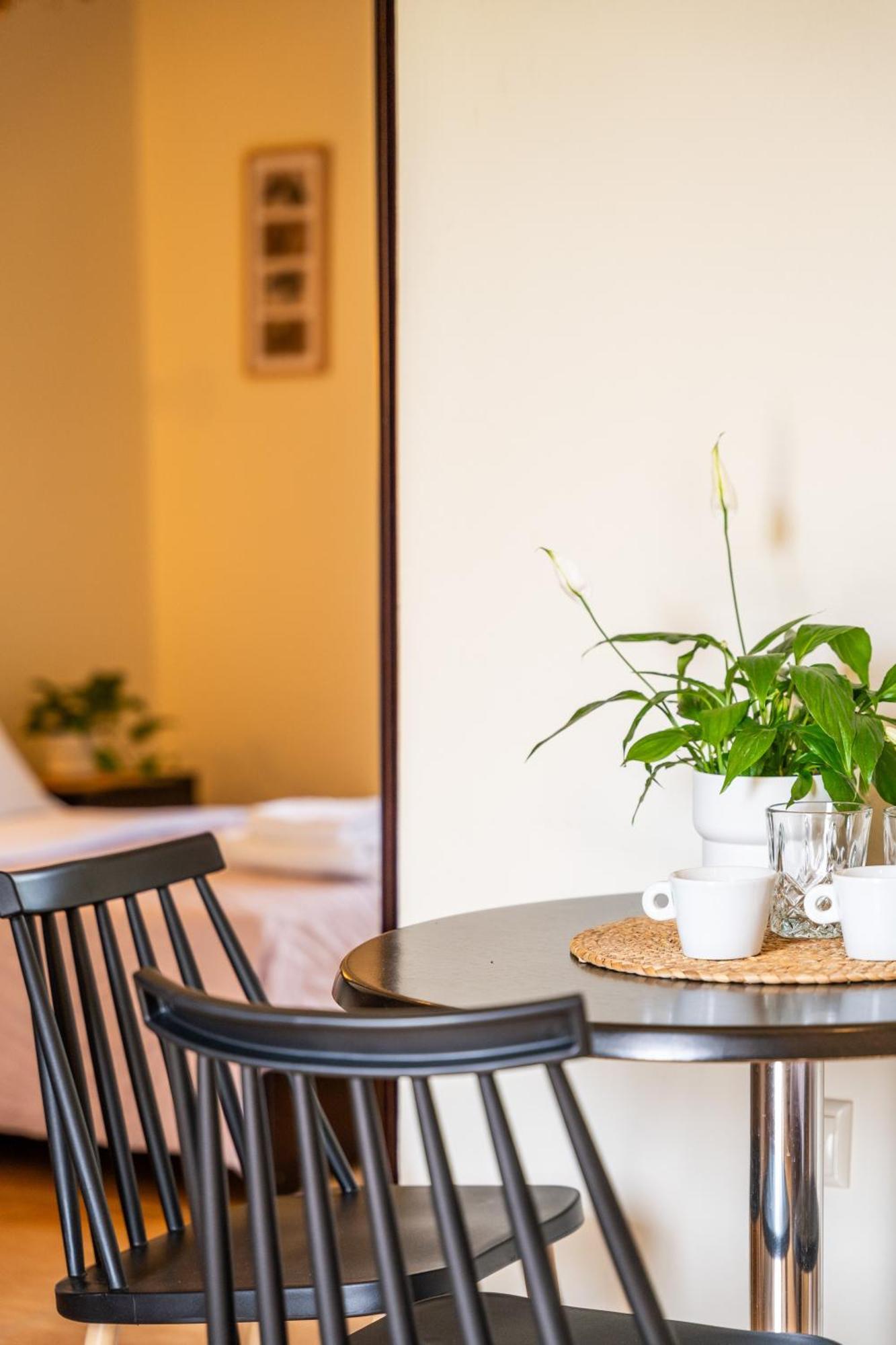 Aiora Suites Sívota Екстериор снимка